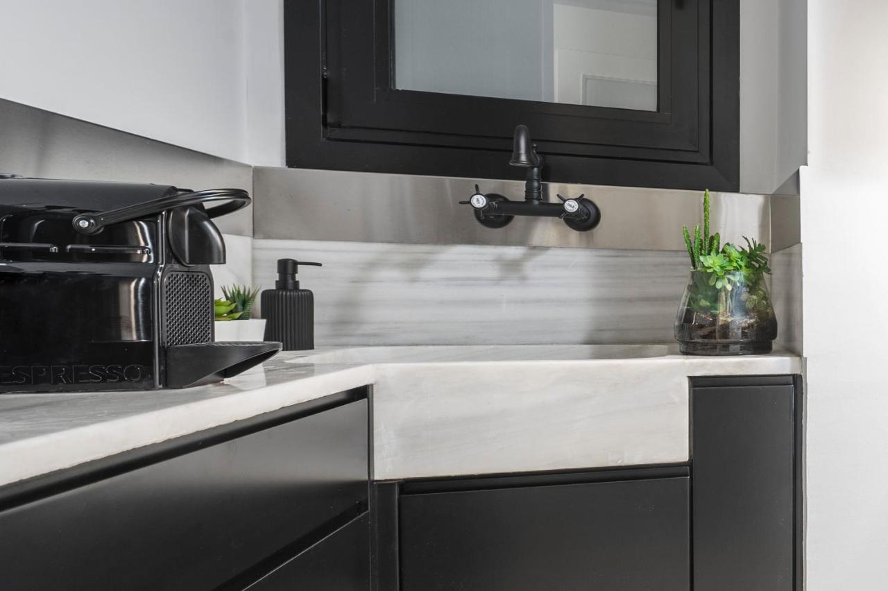 אתונה Luxury 2 Bdroom Apt- Megaro Mousikis מראה חיצוני תמונה