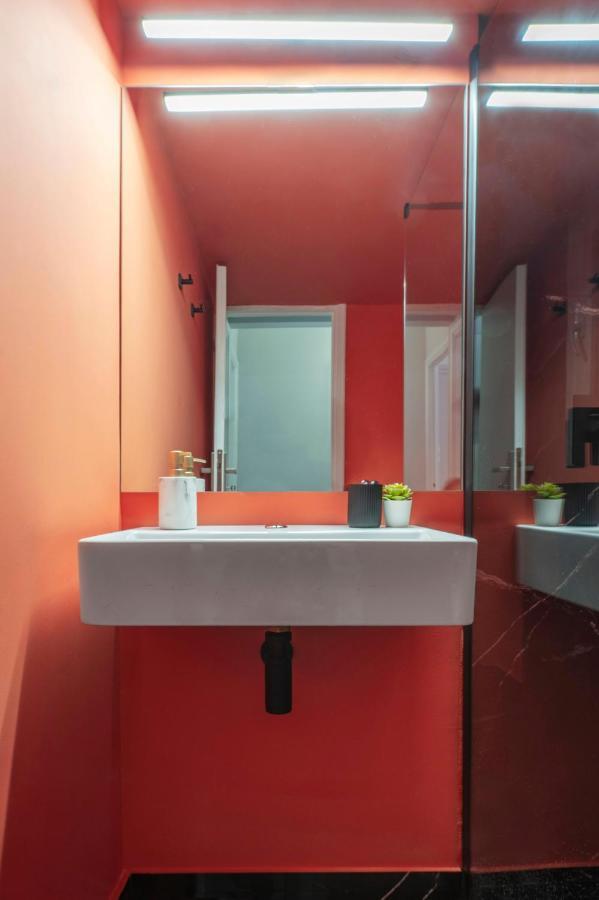 אתונה Luxury 2 Bdroom Apt- Megaro Mousikis מראה חיצוני תמונה